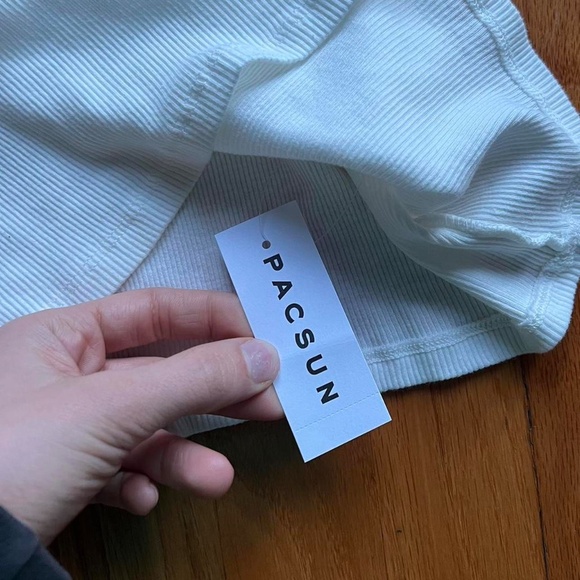 brandy Melville ada top BNWT - Picture 5 of 6